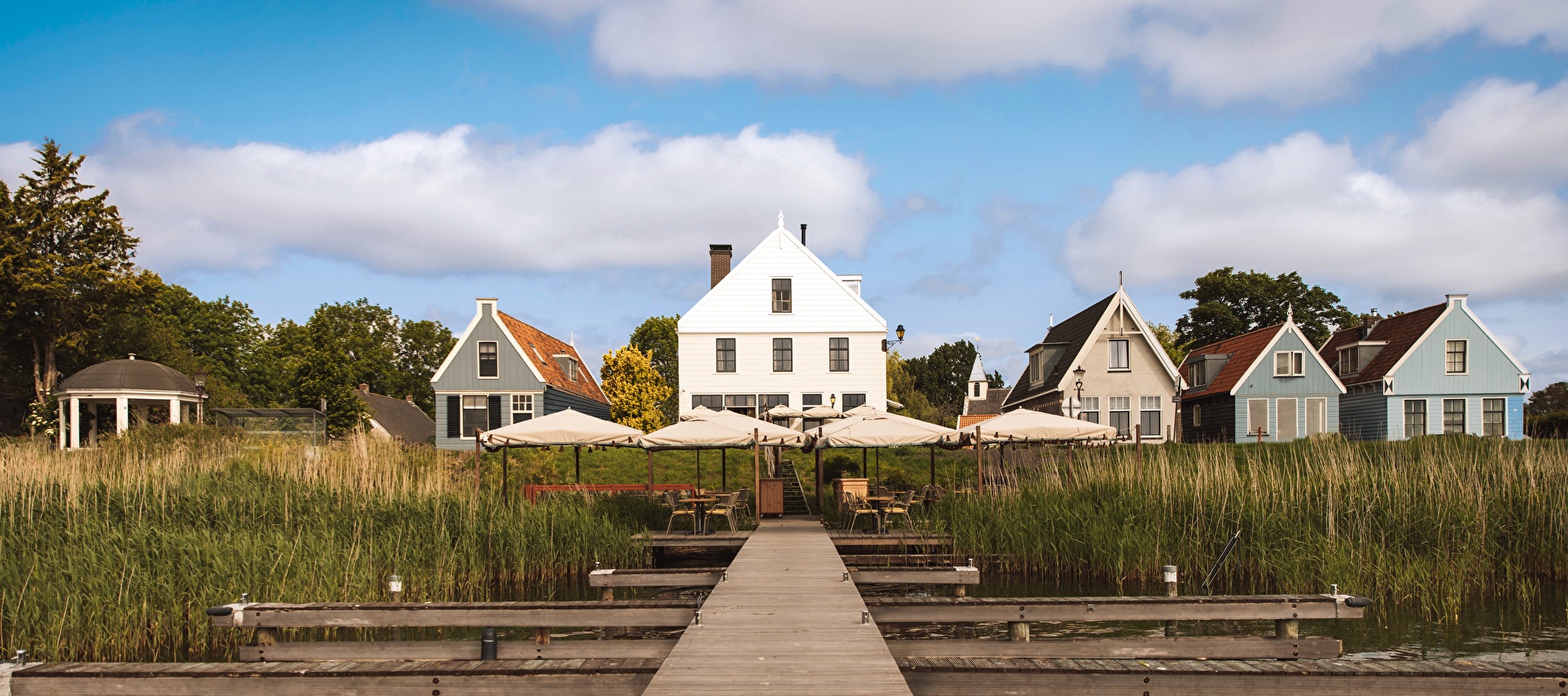 People having coffee at De Durgerdam terrace