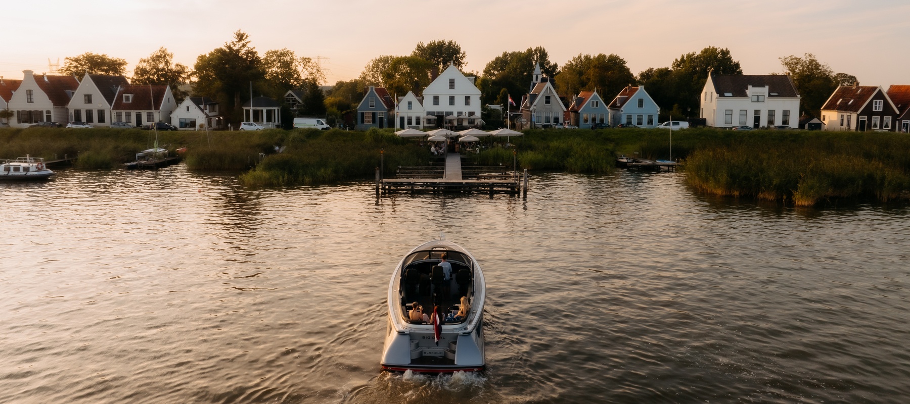 Boat entrance to De Durgerdam Jetty
